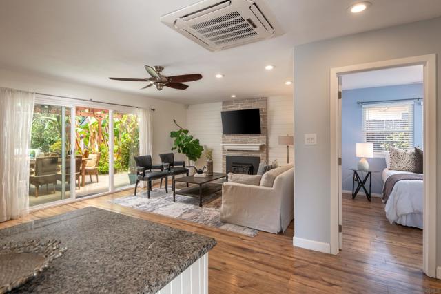 4472 Huerfano Ave, San Diego CA: https://media.crmls.org/mediaz/28814a28-5cf5-4ded-99a0-8f8fb605ff32.jpg