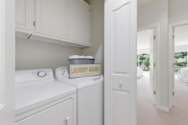 1040 Continentals Way, Belmont CA: https://media.crmls.org/mediaz/288253d4-5b5f-4919-a945-6ef8573d312f.jpg