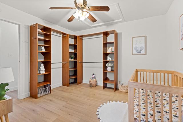 Detail Gallery Image 11 of 22 For 4927 Chateau Drive, San Diego,  CA 92117 - 3 Beds | 1 Baths