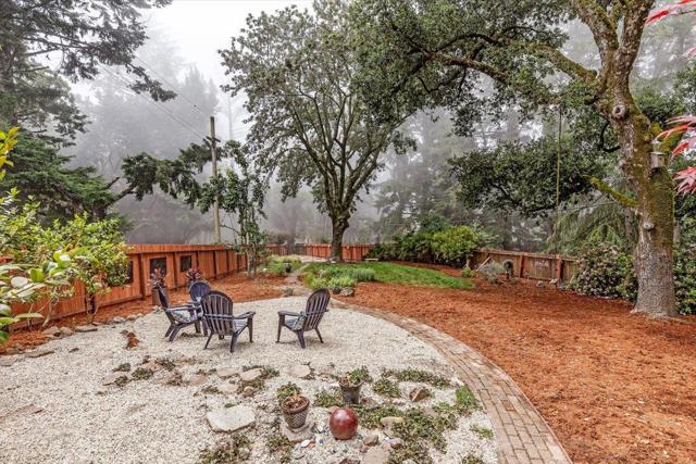 21721 Summit Road, Los Gatos CA: https://media.crmls.org/mediaz/28829ebc-b8ef-487d-a148-5263c60e8bc2.jpg