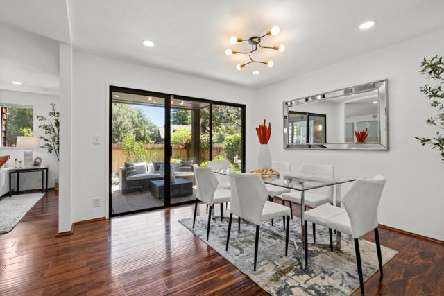 522 Thain Way, Palo Alto CA: https://media.crmls.org/mediaz/28840c9c-d732-46bc-98b4-db2c900ec9eb.jpg