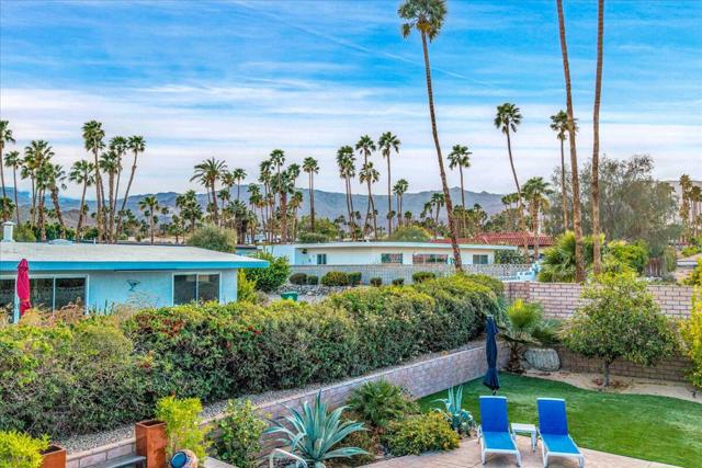 73501 Broken Arrow Trail, Palm Desert CA: https://media.crmls.org/mediaz/2885f055-4ecc-4d32-b65e-f8df74e877fe.jpg