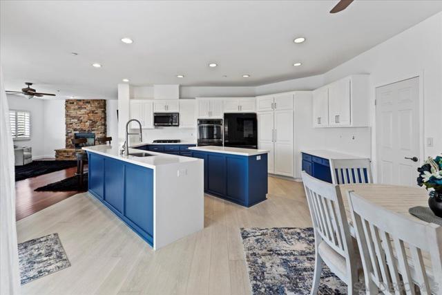 31252 North Star Way, Valley Center CA: https://media.crmls.org/mediaz/28861461-721b-4c27-8c32-2e96d729cbaf.jpg