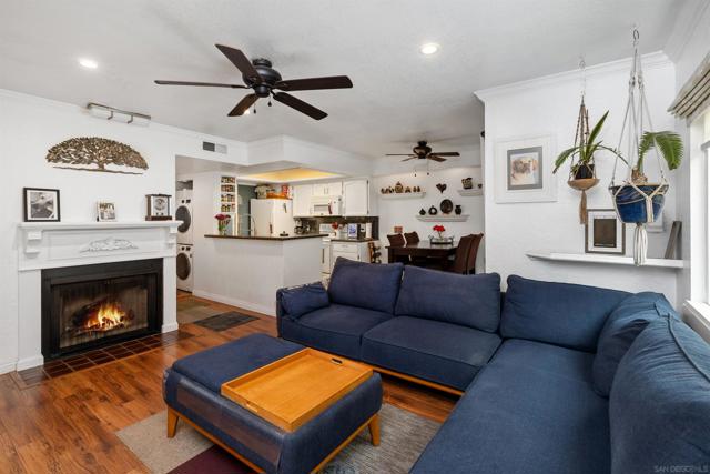 4184 33rd St, San Diego CA: https://media.crmls.org/mediaz/28866f5f-8b68-48e6-a311-fd772375cc72.jpg