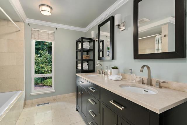 60 Vasilakos Way, Menlo Park CA: https://media.crmls.org/mediaz/28883c8a-68ce-4abd-a7f9-480e843fd1b5.jpg