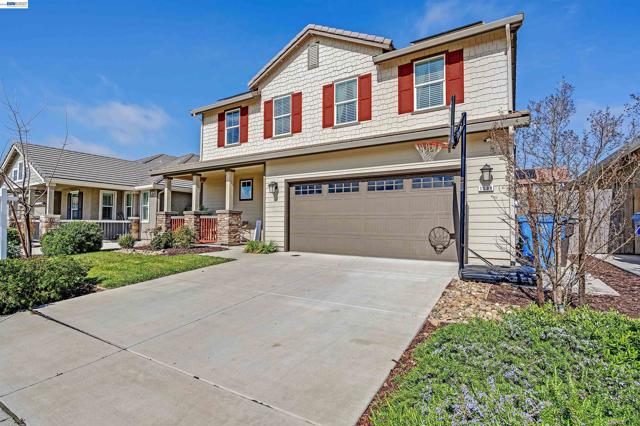 1589 Friendly St, Manteca CA: https://media.crmls.org/mediaz/288b923e-2672-477c-a212-dd854e68a9a7.jpg