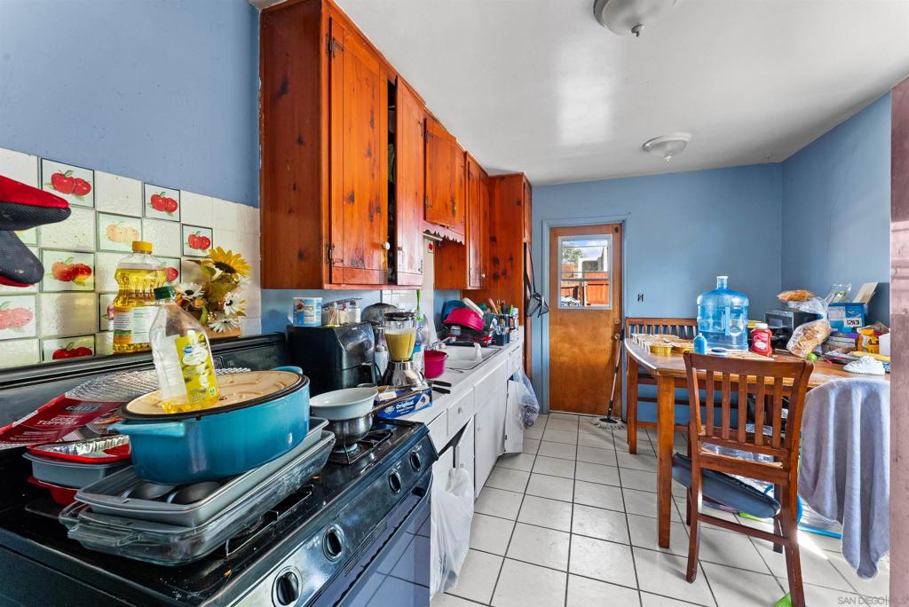 MLS #250039580SD image #21