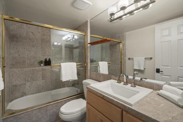 5968 Caminito De La Taza, San Diego CA: https://media.crmls.org/mediaz/288c4ecd-787c-4e49-8eb0-3b62b844fd50.jpg