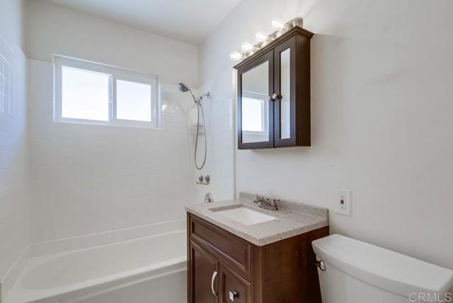 Image 42 of 72 For 631 Rosalie Way