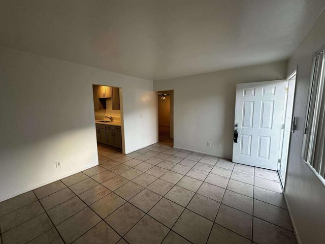Image 15 of 20 For 343 Tramview Road