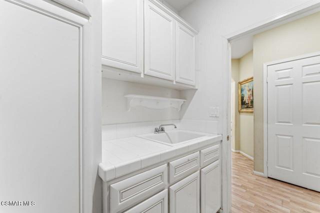 25 Humboldt Street, Simi Valley CA: https://media.crmls.org/mediaz/288d4972-5613-43d4-8678-1b9faf43051c.jpg