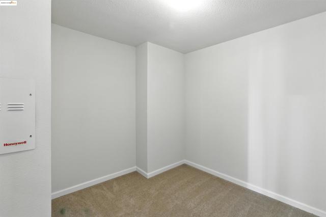 78 Vella Circle, Oakley CA: https://media.crmls.org/mediaz/288d81a7-662c-4fff-8047-e376a1110e79.jpg