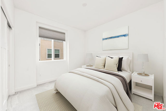 516 E Imperial Avenue, El Segundo CA: https://media.crmls.org/mediaz/288ecee8-902b-419f-958d-7fe21547f972.jpg