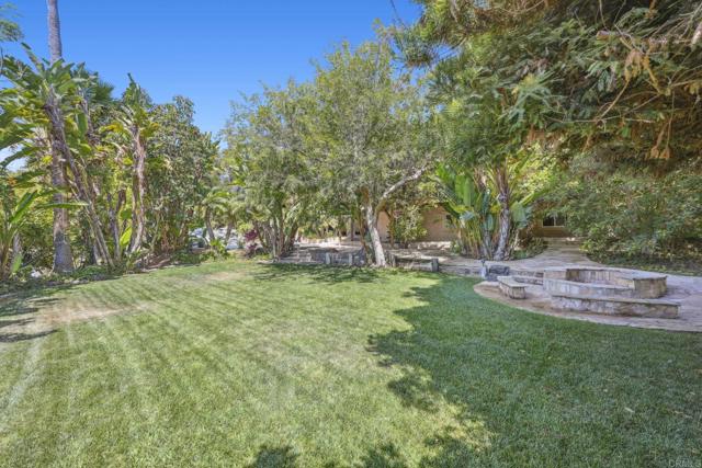 31619 21 Via Puerta Del Sol, Bonsall CA: https://media.crmls.org/mediaz/288ed0fe-28ba-49da-84a0-929d25b366eb.jpg