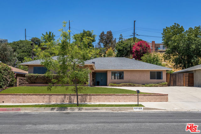17133 Lorillard Street, Granada Hills CA: https://media.crmls.org/mediaz/2890f937-853f-4496-8525-2510d99ac33f.jpg