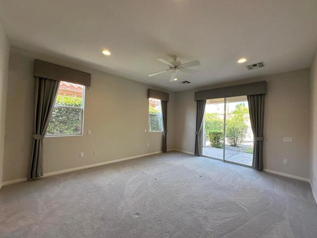 40589 Palm Court, Palm Desert CA: https://media.crmls.org/mediaz/2890fe5c-0778-4b94-8ef7-7646f2c30080.jpg