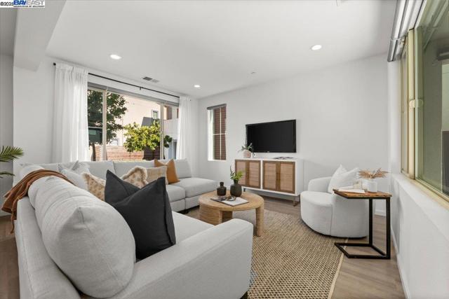 6017 Basaltina Pl, Dublin CA: https://media.crmls.org/mediaz/2892d029-ba62-4d67-b438-b75ca04f497d.jpg