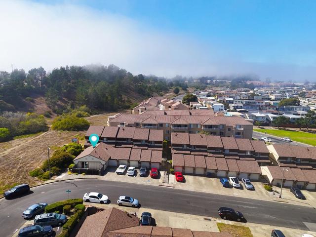 2768 Kilconway Lane, South San Francisco CA: https://media.crmls.org/mediaz/2892e476-7bd3-4fb6-9614-ff5dfdf13b54.jpg
