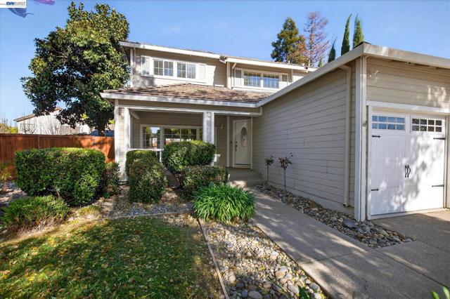 Image 1 of 40 For 1120 Gatetree Court