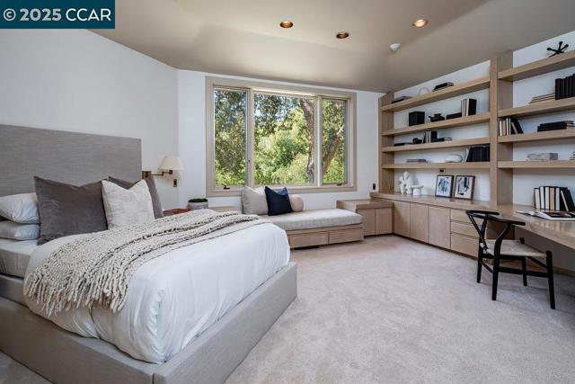 1177 Estates Dr, Lafayette CA: https://media.crmls.org/mediaz/2893a81e-5dbf-4de6-b528-ecfda0535a0d.jpg