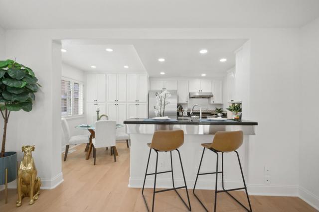 Image 16 of 59 For 545 Mill River Lane