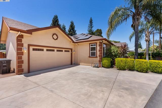 1673 Richardson Court, Concord CA: https://media.crmls.org/mediaz/2895115e-e939-46de-9439-a4e3578f97b8.jpg