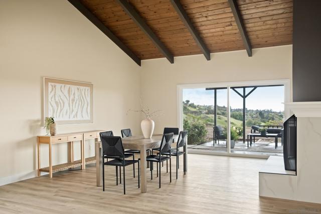 5416 Horse Ridge Way, Bonita CA: https://media.crmls.org/mediaz/2895e2b5-350c-4cad-bab4-060e8c845c79.jpg