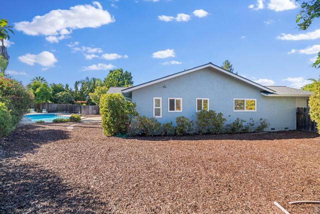 5963 Larabee Court, San Jose CA: https://media.crmls.org/mediaz/28964557-3d7a-47f2-ad6d-1a9c00ad2f98.jpg