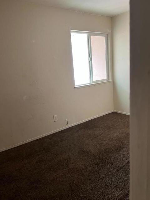 916 Acosta Plaza, Salinas CA: https://media.crmls.org/mediaz/2896ca4a-26f6-4775-b0a4-a22fce43ff91.jpg