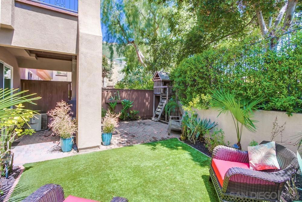 MLS #250026575SD img 43