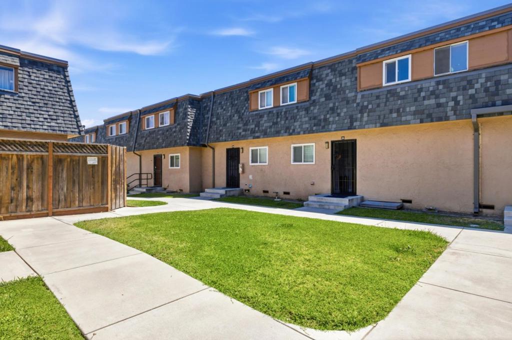 2925 Florence Avenue #35