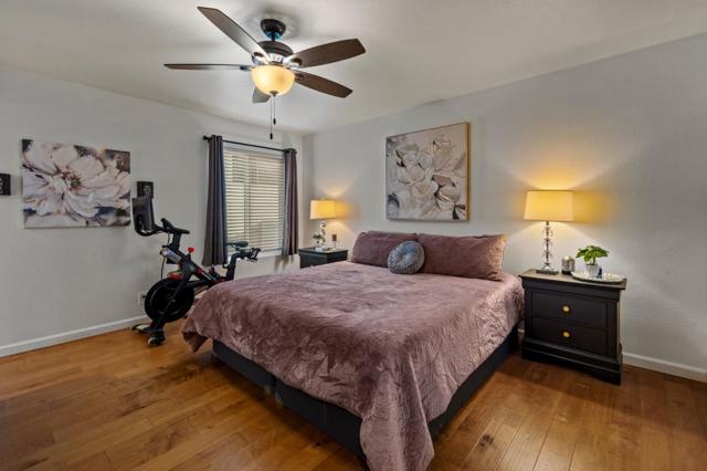 3095 Marina Drive, Marina CA: https://media.crmls.org/mediaz/28989d46-3ff2-4513-99b5-352e16e6b31e.jpg