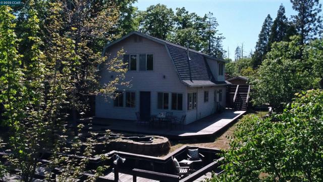9687 Manzanita Way, Coulterville CA: https://media.crmls.org/mediaz/28989fc8-2cdc-4c88-8a15-99b7ed2287a6.jpg