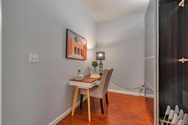 601 Arcadia Terrace, Sunnyvale CA: https://media.crmls.org/mediaz/2898ffeb-81e9-4fd5-af37-b30258d17749.jpg