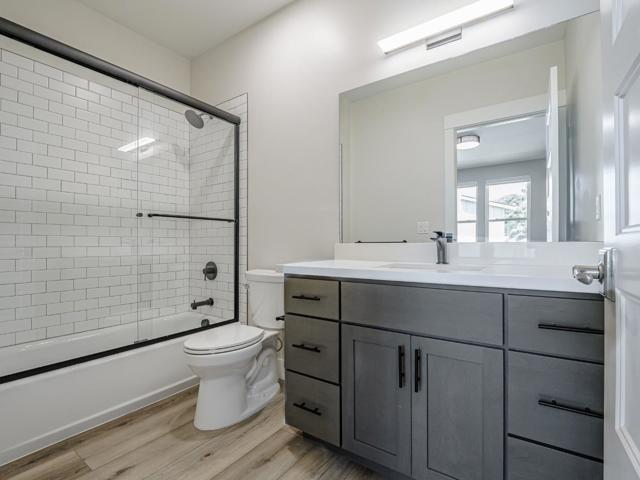 101 Aptos Village Way, Aptos CA: https://media.crmls.org/mediaz/289925a8-7797-4a01-befd-b5f6d1c72f72.jpg