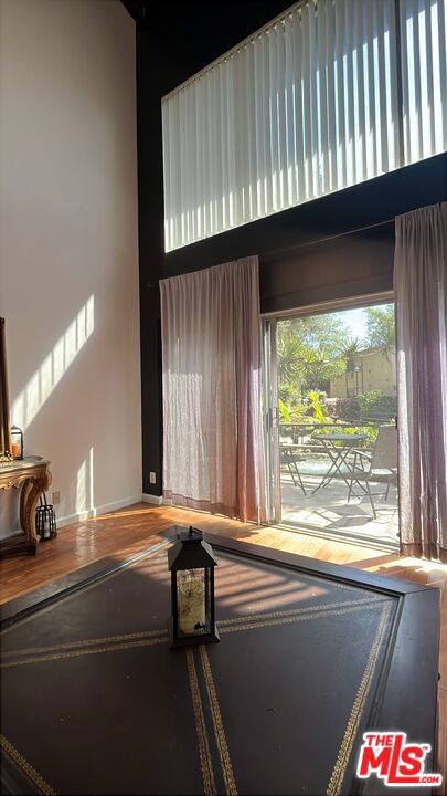 3050 S Bristol Street, Santa Ana CA: https://media.crmls.org/mediaz/289958b6-830f-4d37-9c0a-fb16c02ad7f1.jpg