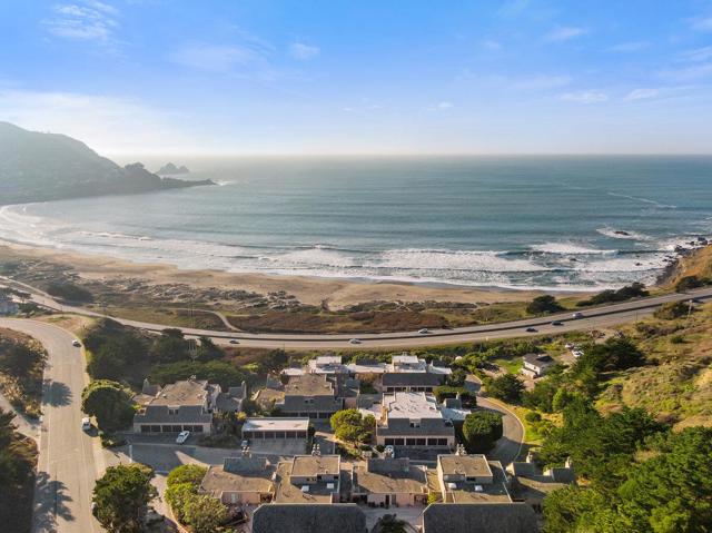 445 Roberts Road, Pacifica CA: https://media.crmls.org/mediaz/2899b24f-c359-4dbd-98af-272c8c3d7616.jpg