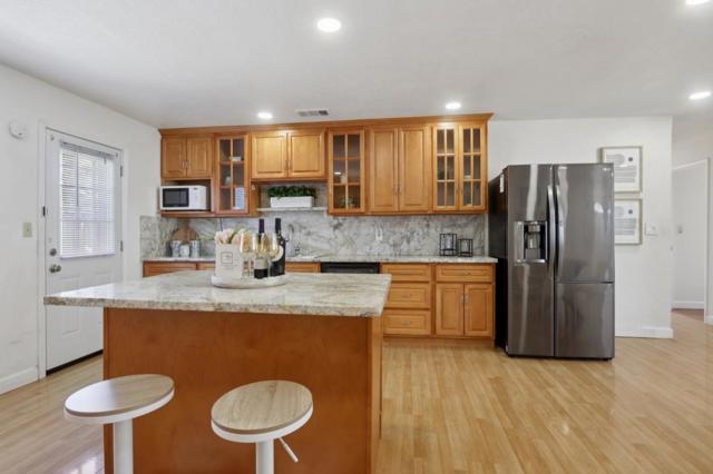 1672 Edsel Drive, Milpitas CA: https://media.crmls.org/mediaz/289a12d3-4970-4bcf-8797-cb66bd198114.jpg