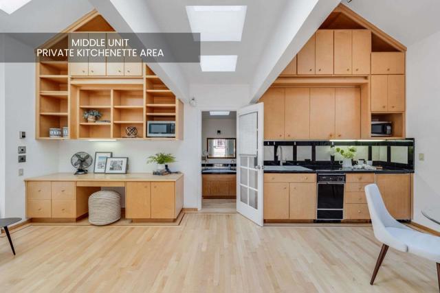 2513 Alpine Road, Menlo Park CA: https://media.crmls.org/mediaz/289a1b7c-9062-4e5c-a8e9-a3ec9c0f80e0.jpg