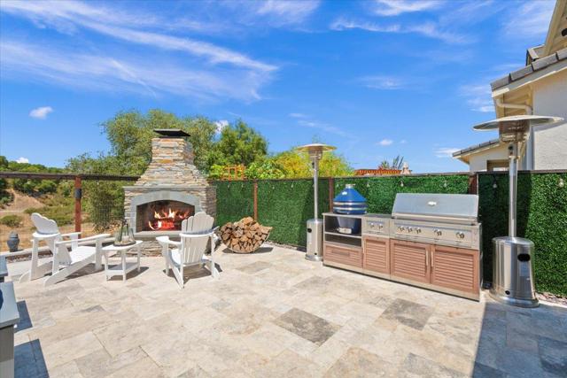 7171 Spumante Court, Gilroy CA: https://media.crmls.org/mediaz/289a3fa7-2eae-44b5-a249-66b127212f15.jpg