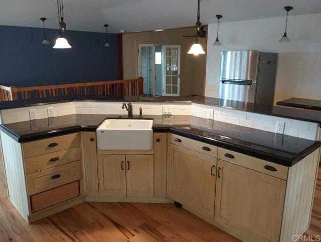 Image 4 of 27 For 3161 Shue Place