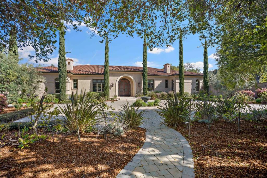 15488 El Camino Grande