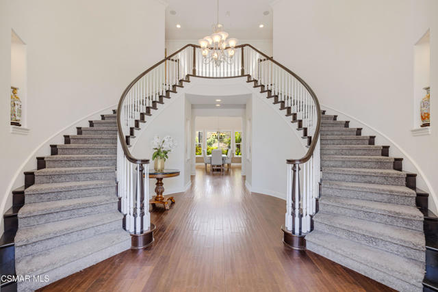 12430 Nelson Road, Moorpark CA: https://media.crmls.org/mediaz/28a1ef89-d2c6-4a67-8c8b-65f5d6a8adf5.jpg