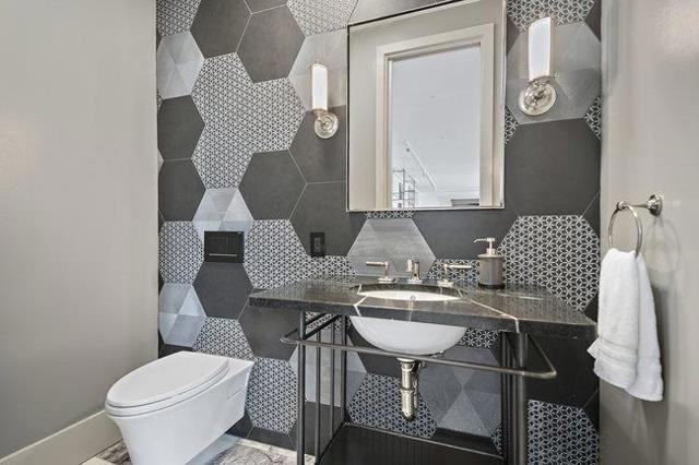 14835 Baranga Lane, Saratoga CA: https://media.crmls.org/mediaz/28a3300d-5f0a-4a8e-adca-d6b02dc35e54.jpg