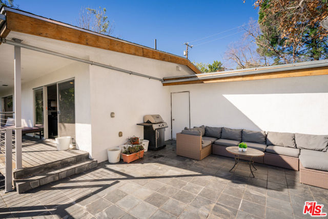 2388 Kimridge Road photo 49