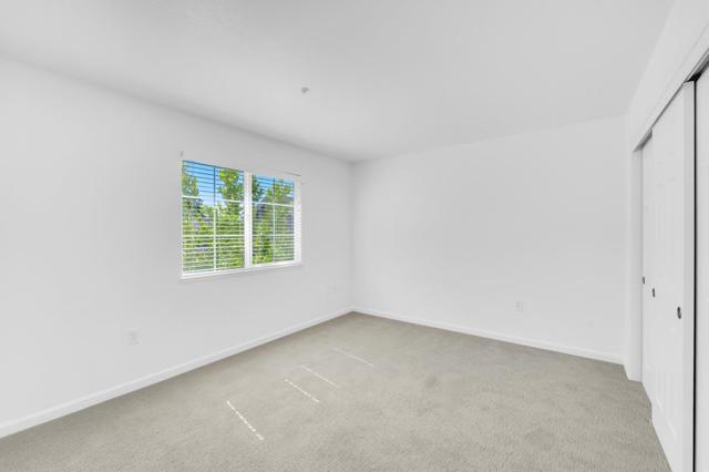 1544 Rosette Way, Gilroy CA: https://media.crmls.org/mediaz/28a51080-2519-41d6-a163-cffc1b8f9d07.jpg