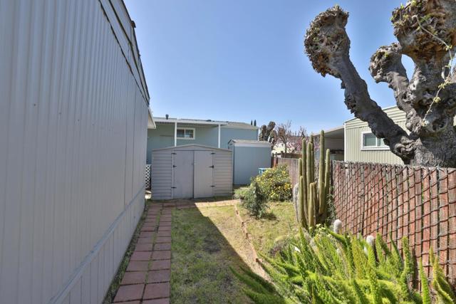 8282 Murray Ave, Gilroy CA: https://media.crmls.org/mediaz/28a5bcb7-7a9b-4597-87fd-eeeaf7f698a3.jpg