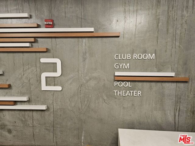 645 W 9th Street, Los Angeles CA: https://media.crmls.org/mediaz/28a64e0c-ade0-476f-a3fc-c083de267f81.jpg