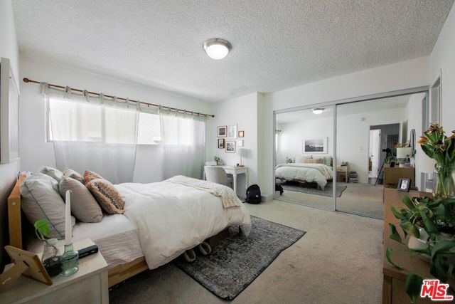 Drew Fenton | 11933 Darlington Avenue Los Angeles CA | MLS: 7171698