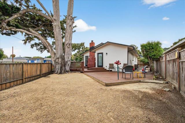 255 Sinex, Pacific Grove CA: https://media.crmls.org/mediaz/28a68aa1-b976-4916-a01b-3493e45f59e2.jpg